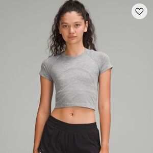Lululemon swiftly crop gray tee, tried on only, otherwise new